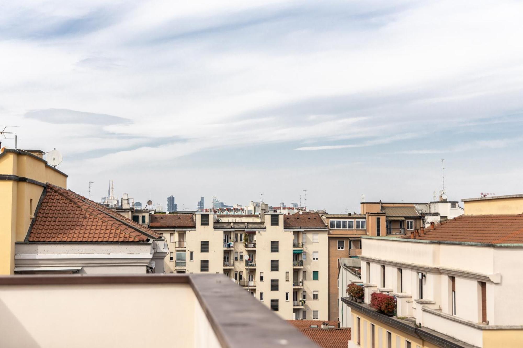 Bocconi'S Nest - Close To Duomo With Terrace Milan Exterior photo