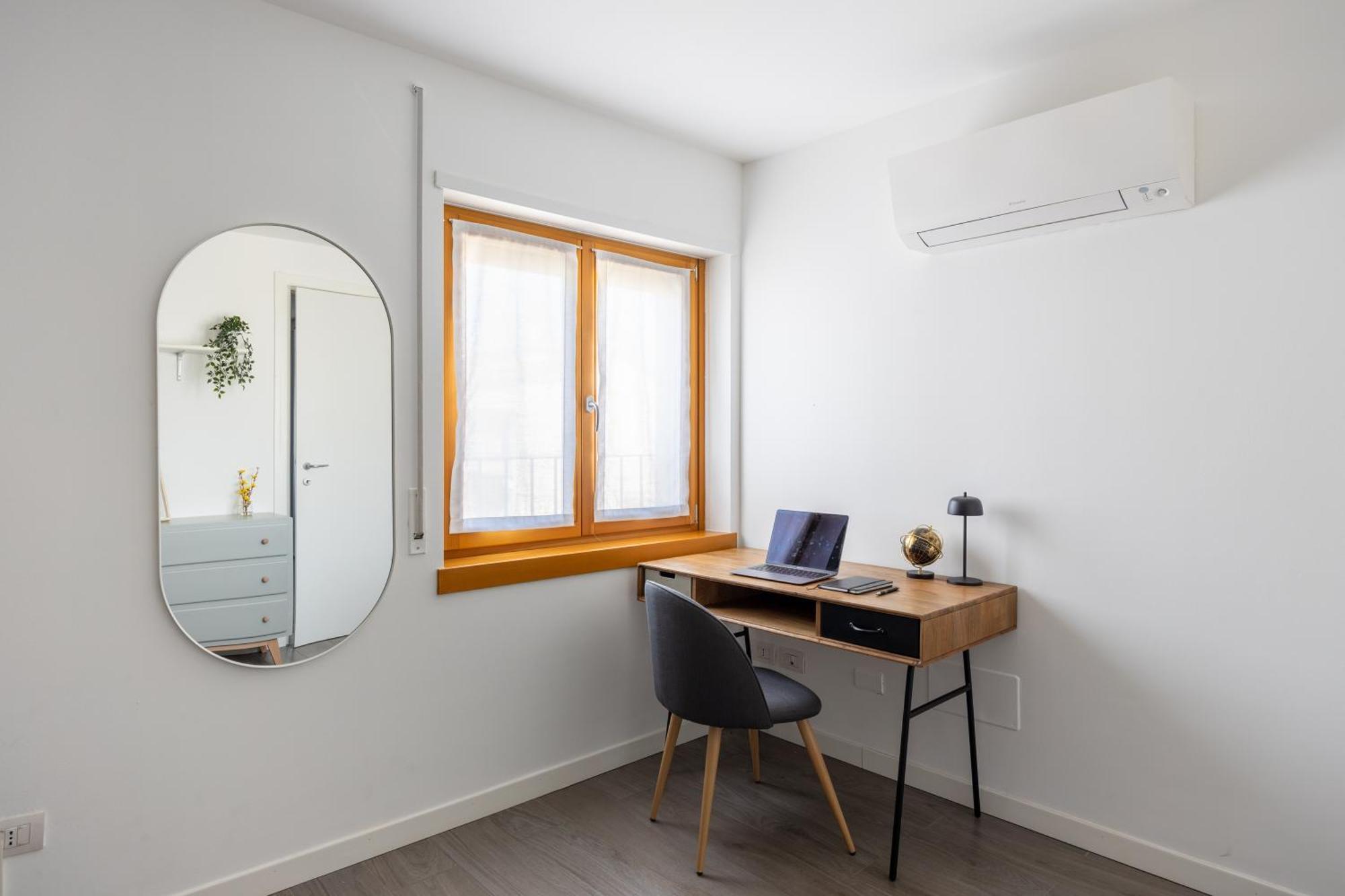 Bocconi'S Nest - Close To Duomo With Terrace Milan Exterior photo